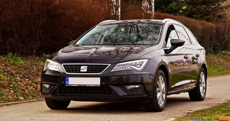 seat Seat Leon cena 49000 przebieg: 187000, rok produkcji 2017 z Gdynia